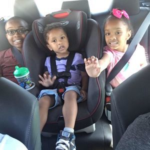 Meet your Posher, Yonette